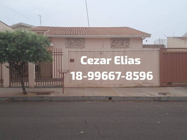 #192 - Casa para Venda em Andradina - SP - 1