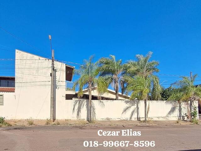 #270 - Casa para Venda em Andradina - SP - 2