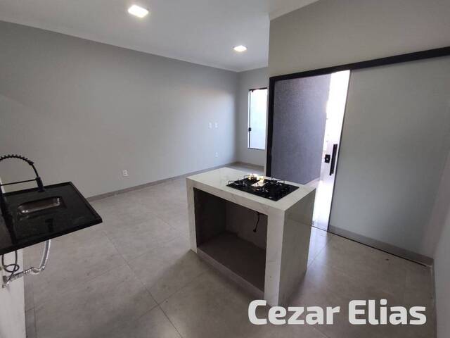 #319 - Casa para Venda em Andradina - SP - 2