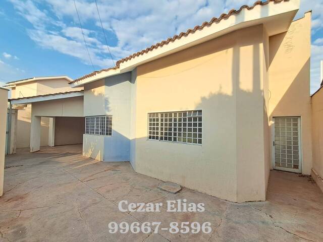 #426 - Casa para Venda em Andradina - SP - 2